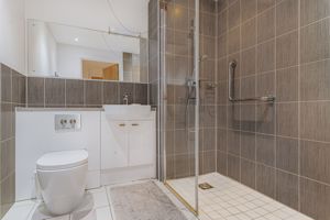SHOWER ROOM- click for photo gallery